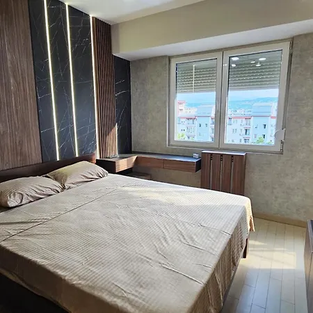 Luxury Modern Apartman Szkopje